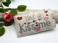 Bild 8 von Stickdatei Valentinstag Mug Rug Schokohülle Herzen shut up and kiss me  / (Lizenz) Standard