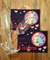 Bild 3 von Stickdatei Valentinstag Mug Rug Schokohülle Herzen shut up and kiss me  / (Lizenz) Standard