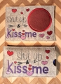 Bild 2 von Stickdatei Valentinstag Mug Rug Schokohülle Herzen shut up and kiss me  / (Lizenz) Standard